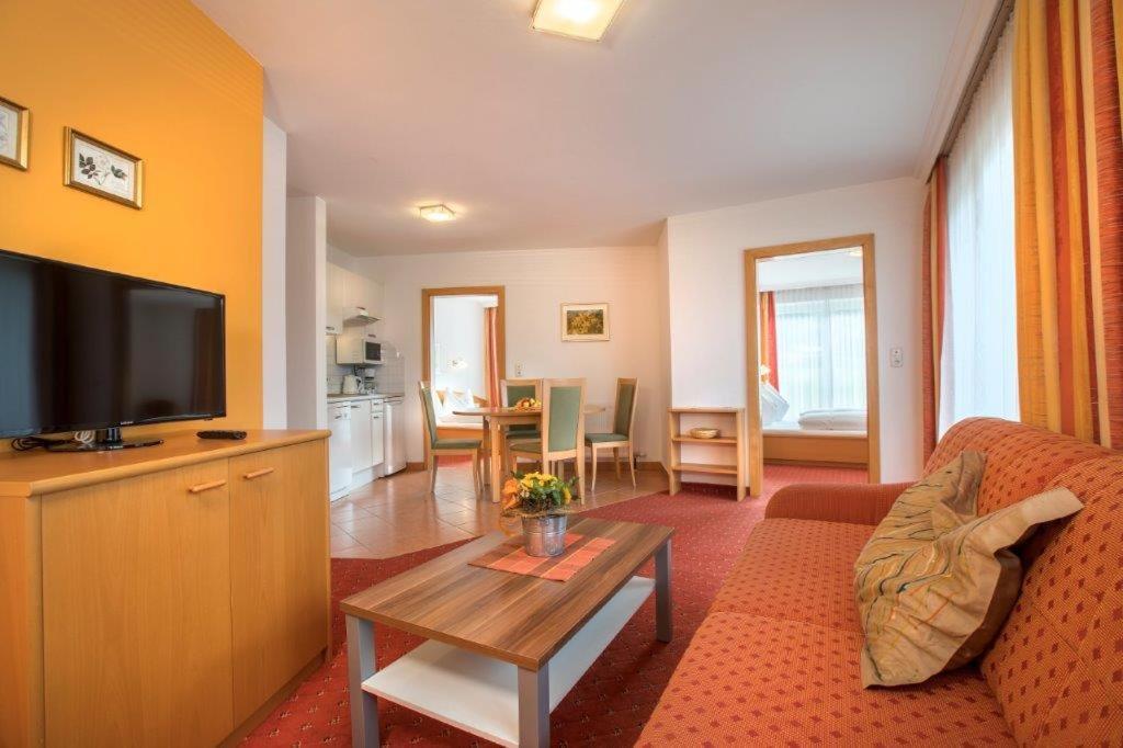 Garni Roesslhof Hotel Hollersbach im Pinzgau Exterior photo